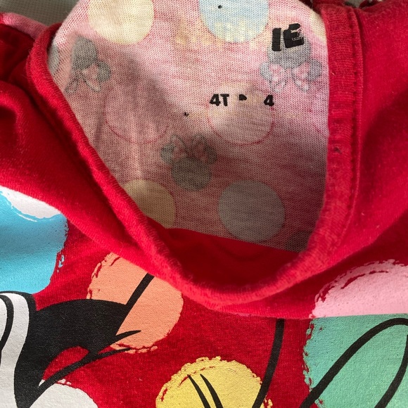 💋3/$10 Girls Minnie Mouse T shirt - Picture 4 of 5